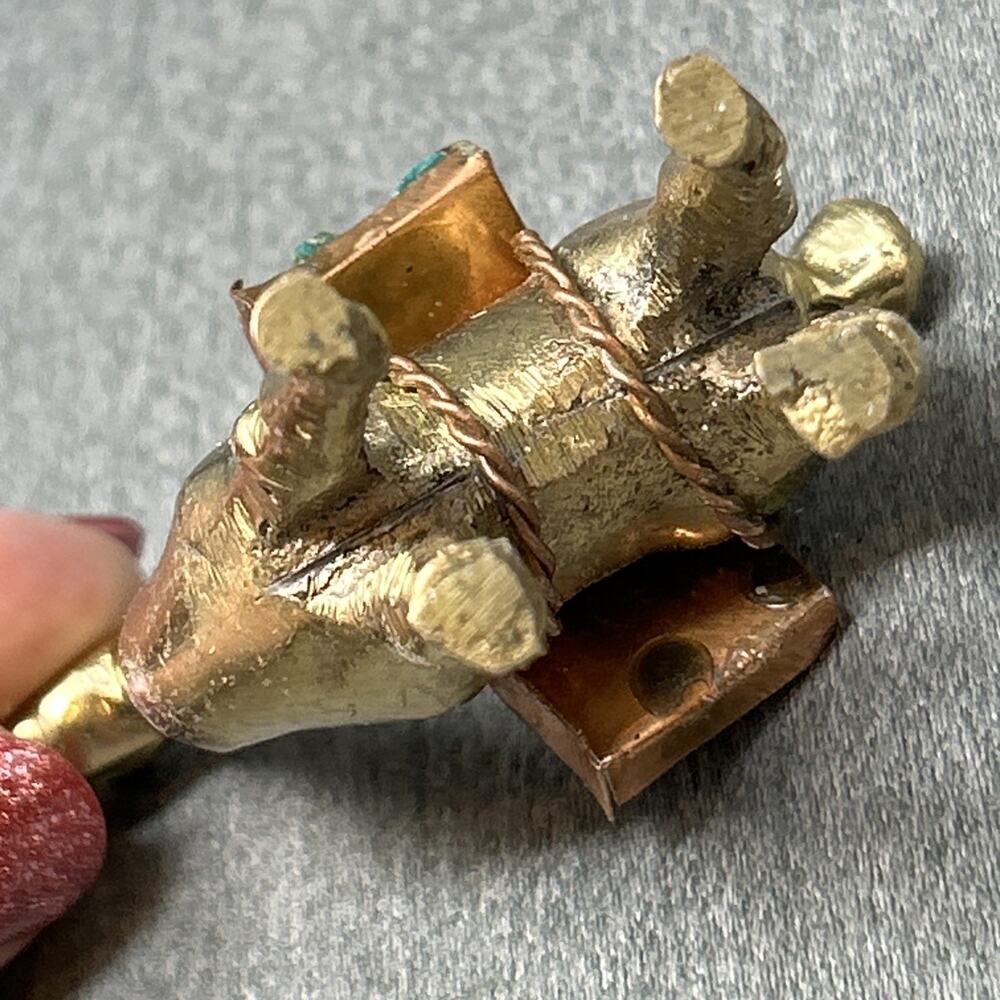 Vintage Mini Brass Llama Figurine Copper Saddle Pack Holding Turquoise Stone 3" - Picture 6 of 8
